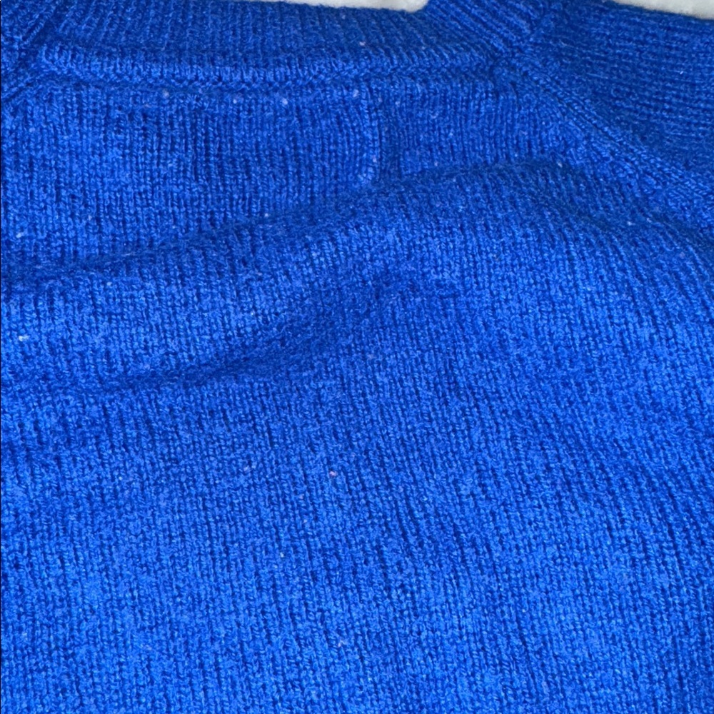 Mini Boden Festive Graphic Crew Sweater-Brillaint Blue Penguin. - Picture 4 of 4